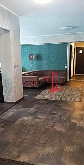 Pasaj Bucur Obor, 4 camere decomandat, renovat, an 1979.